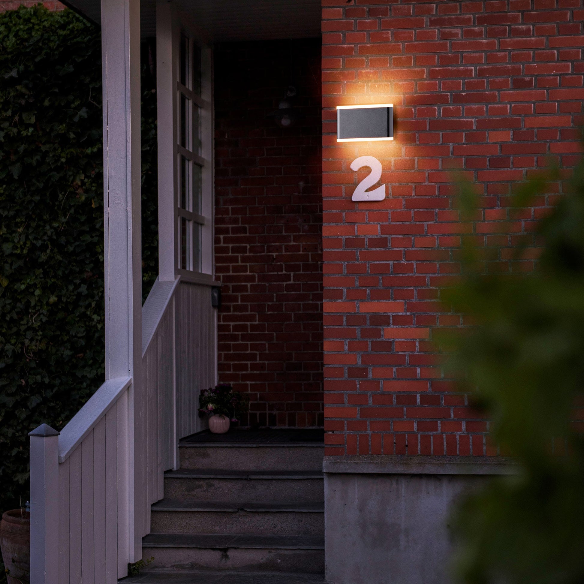 Akron 17 LED Wall Light