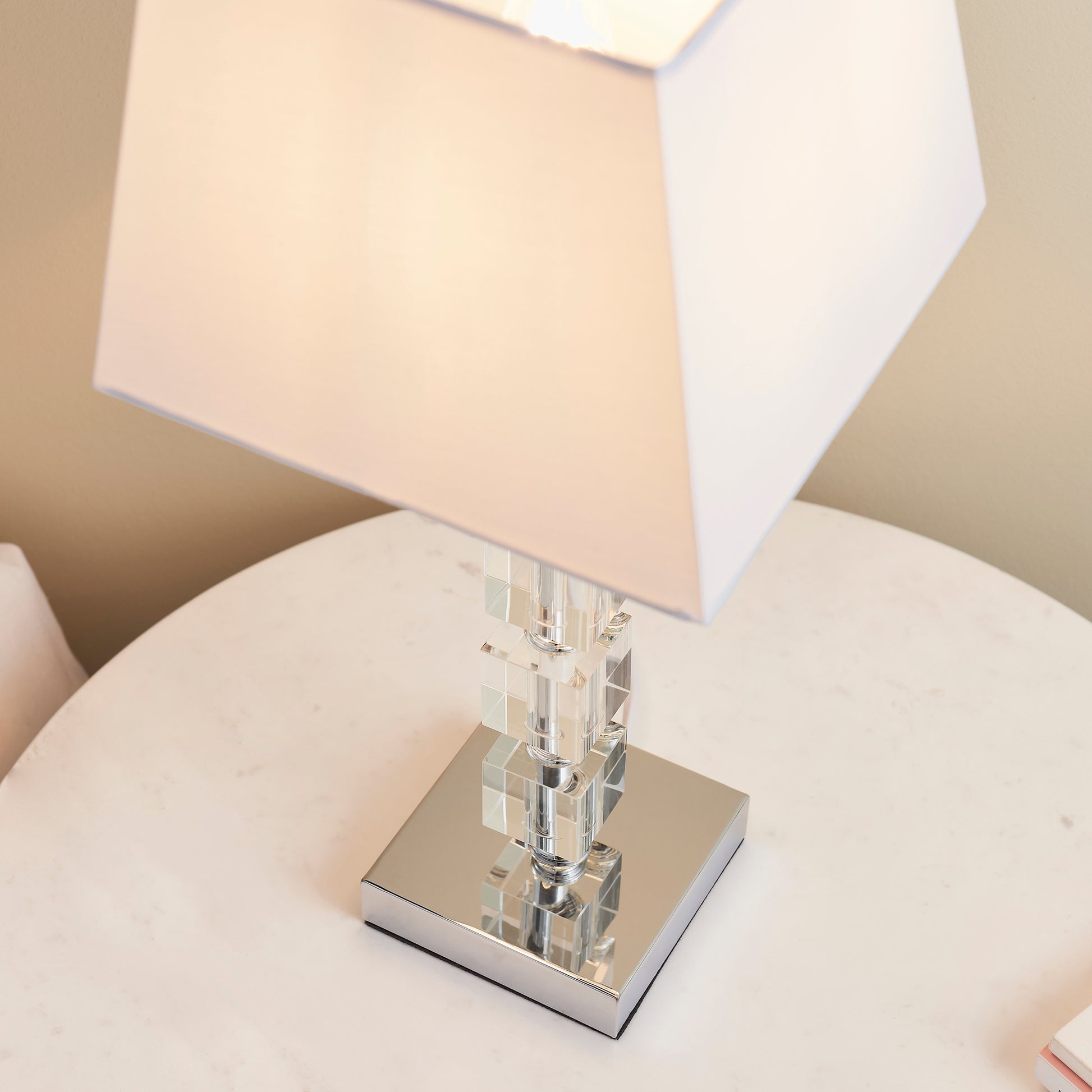 Murford Table Lamp