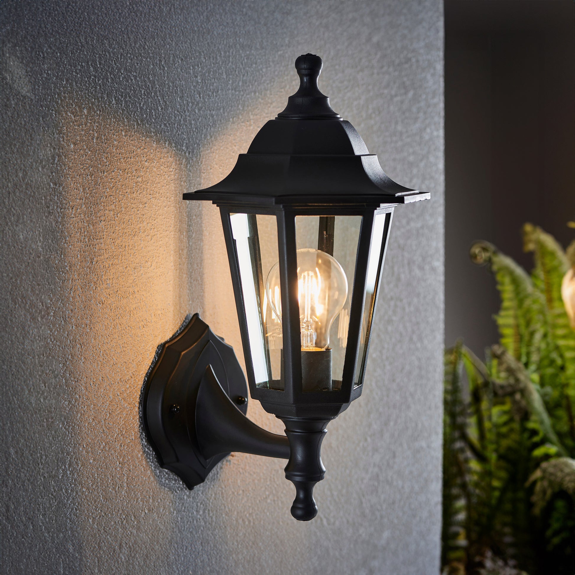 Bayswater Wall Lantern, Black