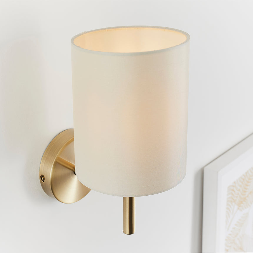 Brio Wall Light
