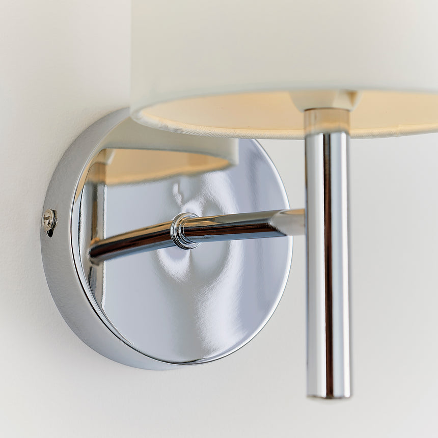 Brio Wall Light