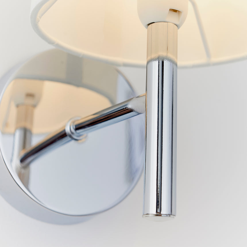 Brio Wall Light