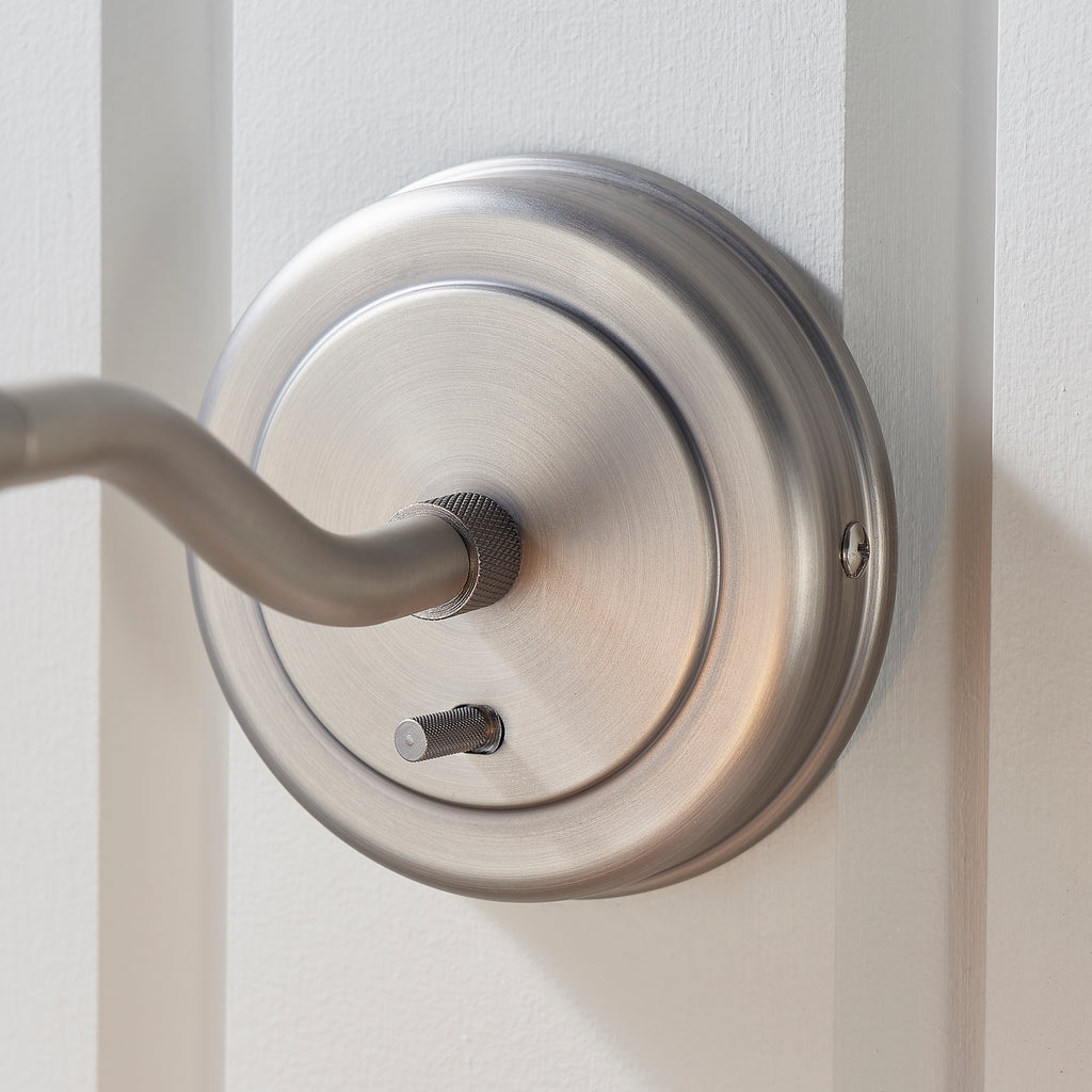 Hansen Wall Light