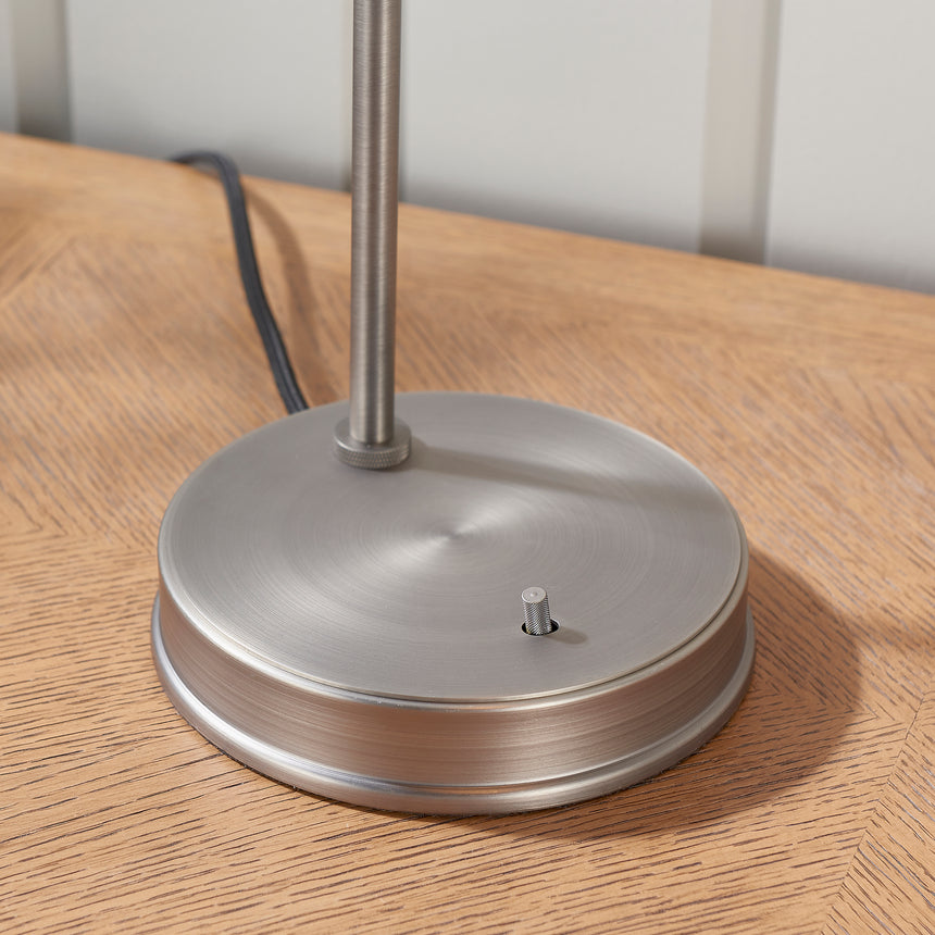 Hansen Table Lamp