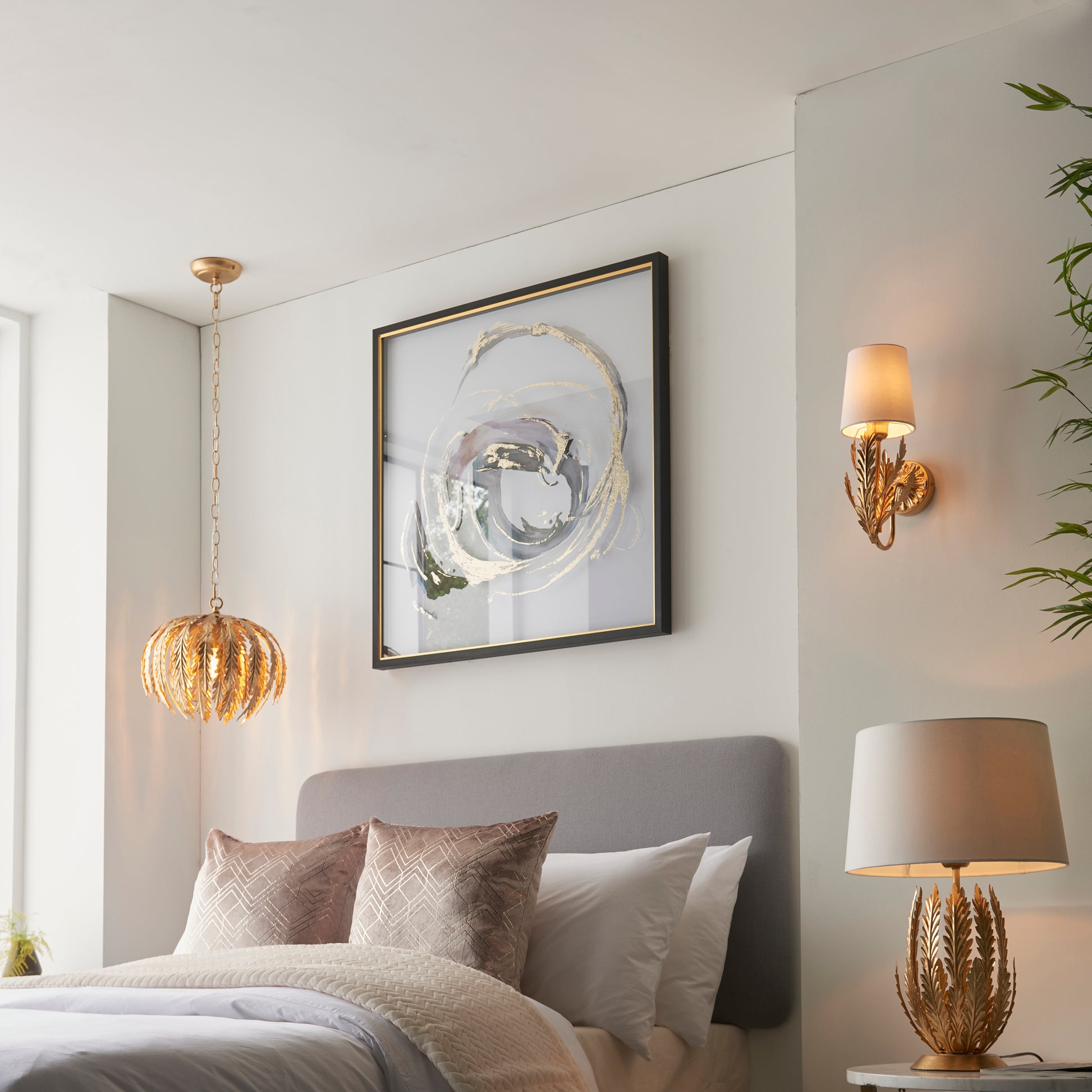 Delphine Wall Light