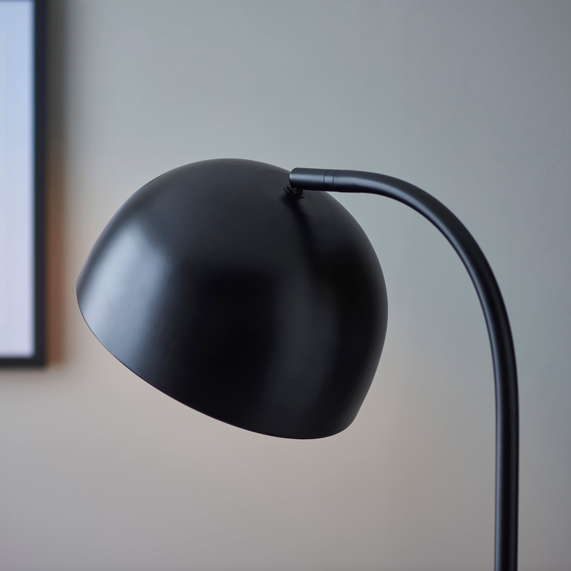 Brodey Floor Lamp, Black