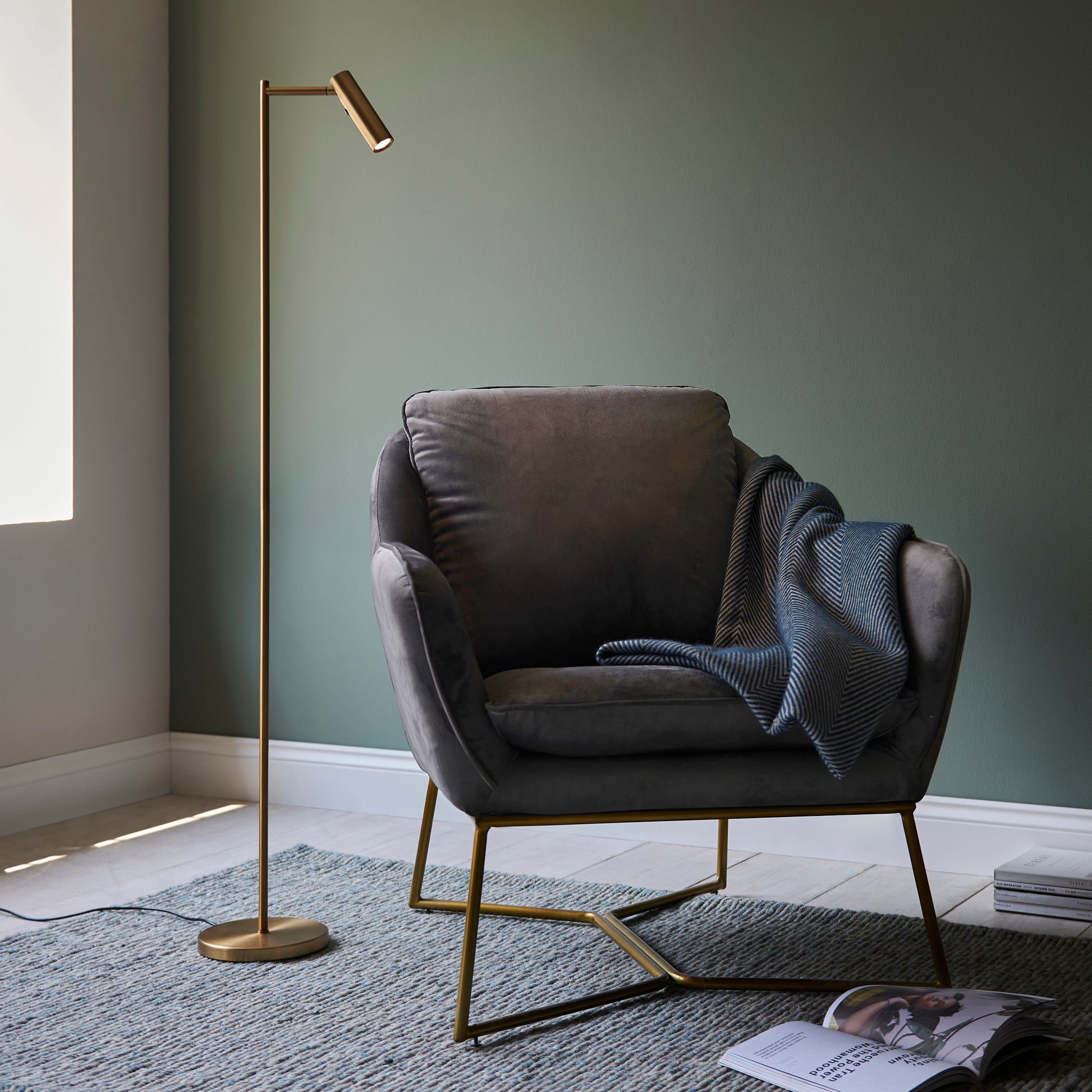 Dedicated Reader Floor Lamp