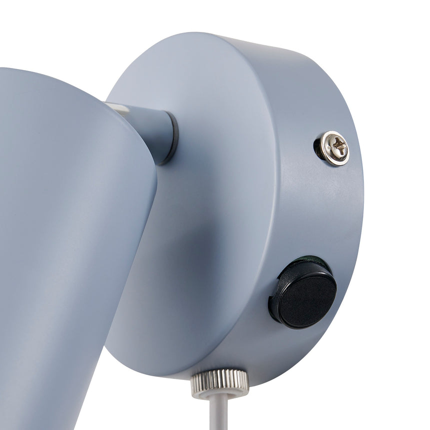 Explore Wall Lamp