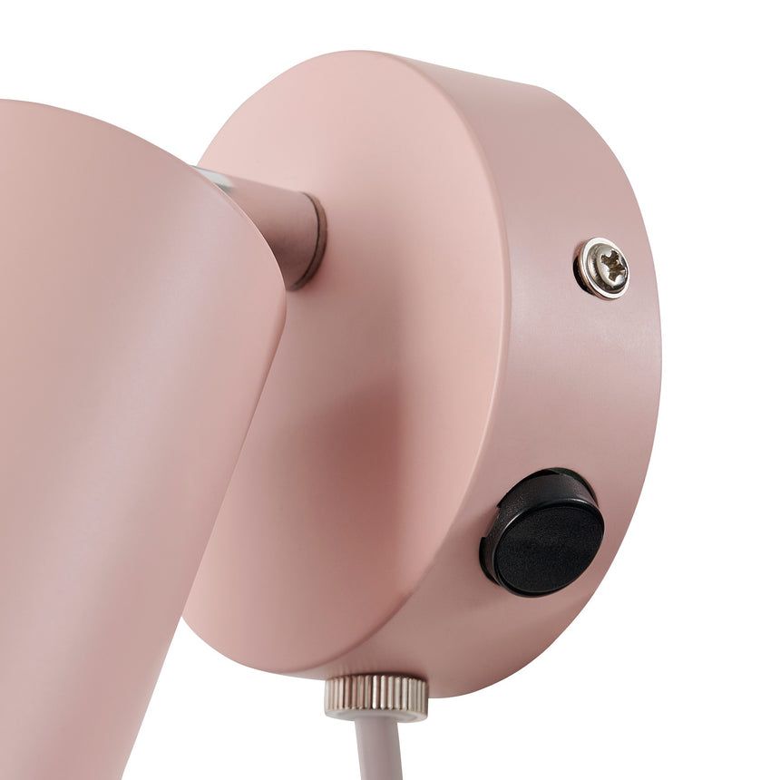 Explore Wall Lamp