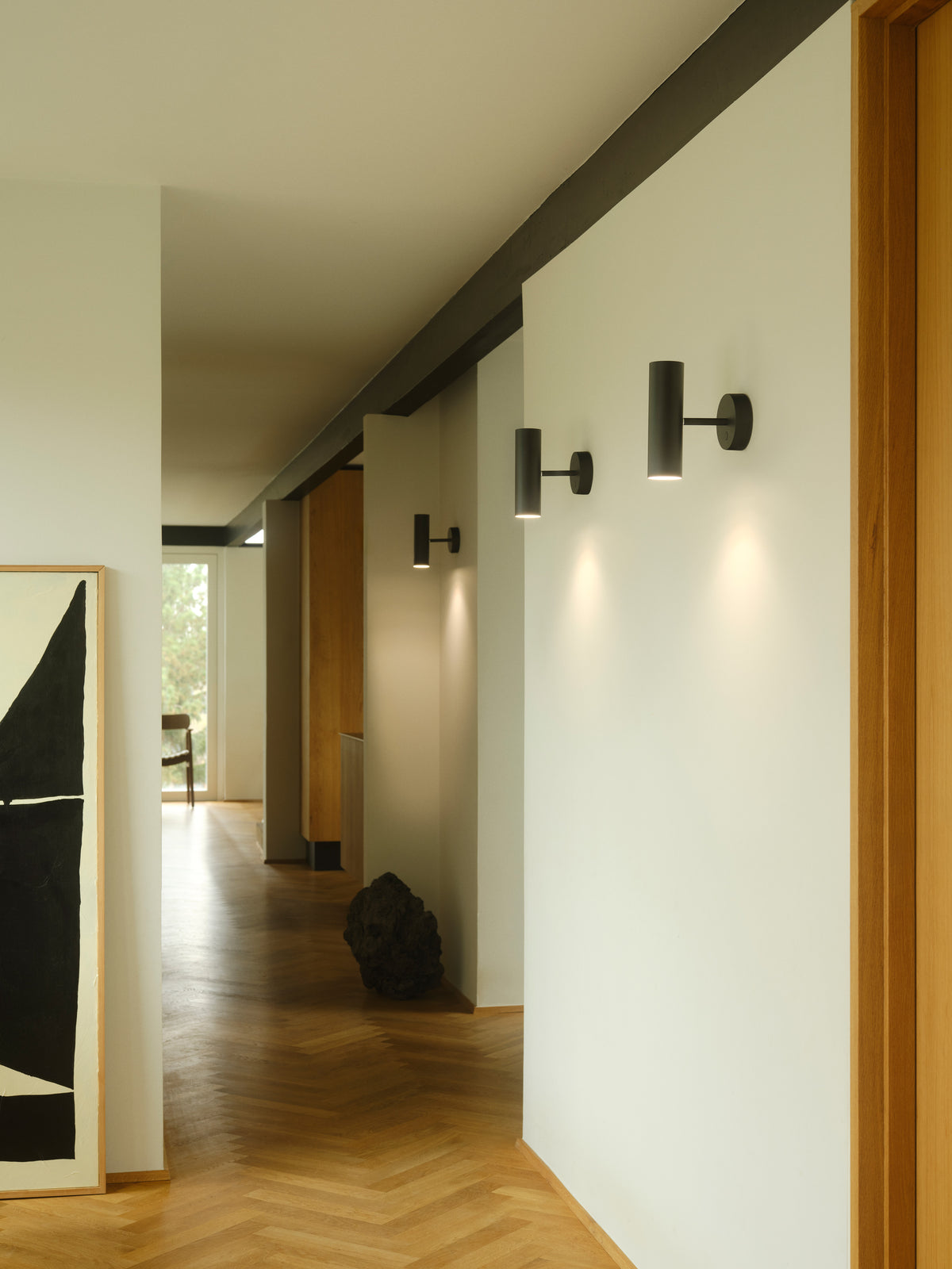 MIB 6 Wall Light