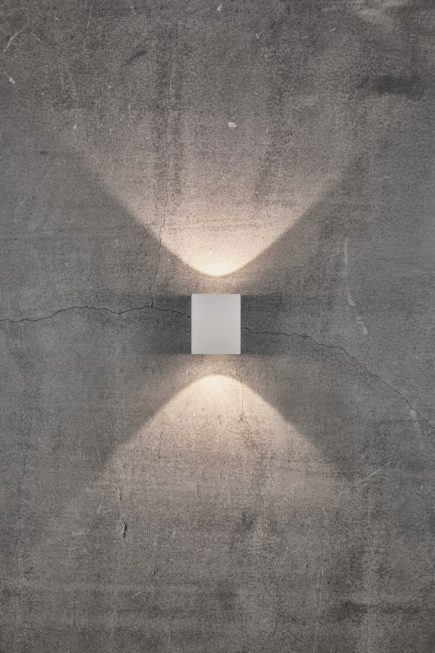 Canto Kubi 2 LED Wall Light