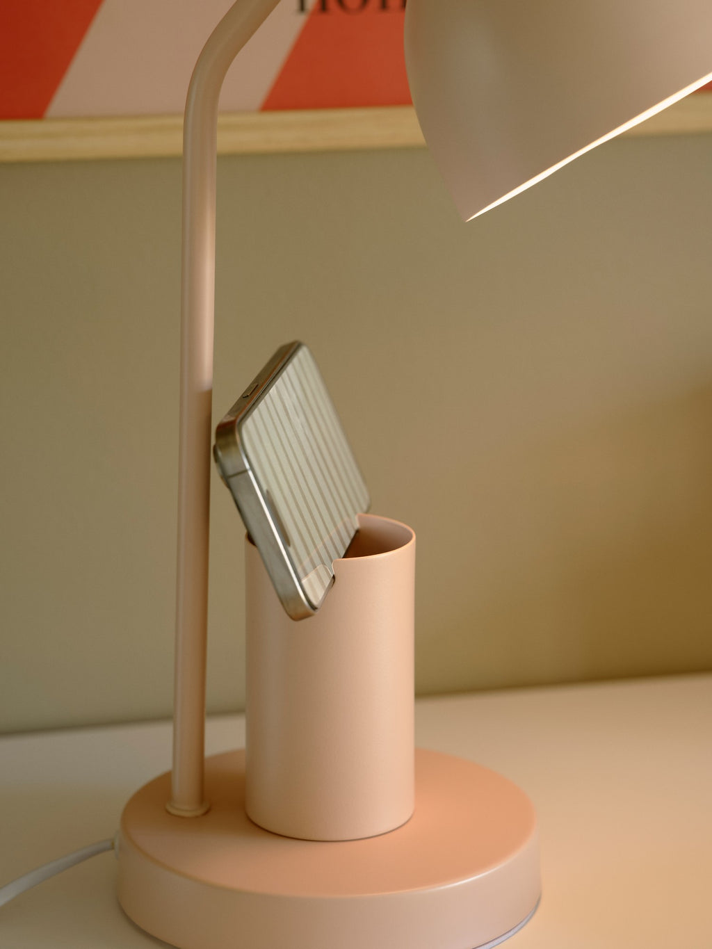Devone Table Lamp