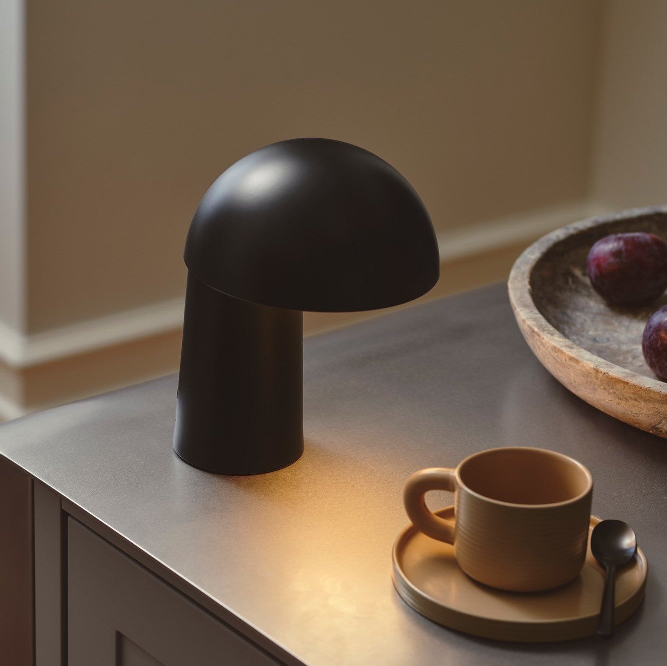 Faye Portable Table Lamp, Black