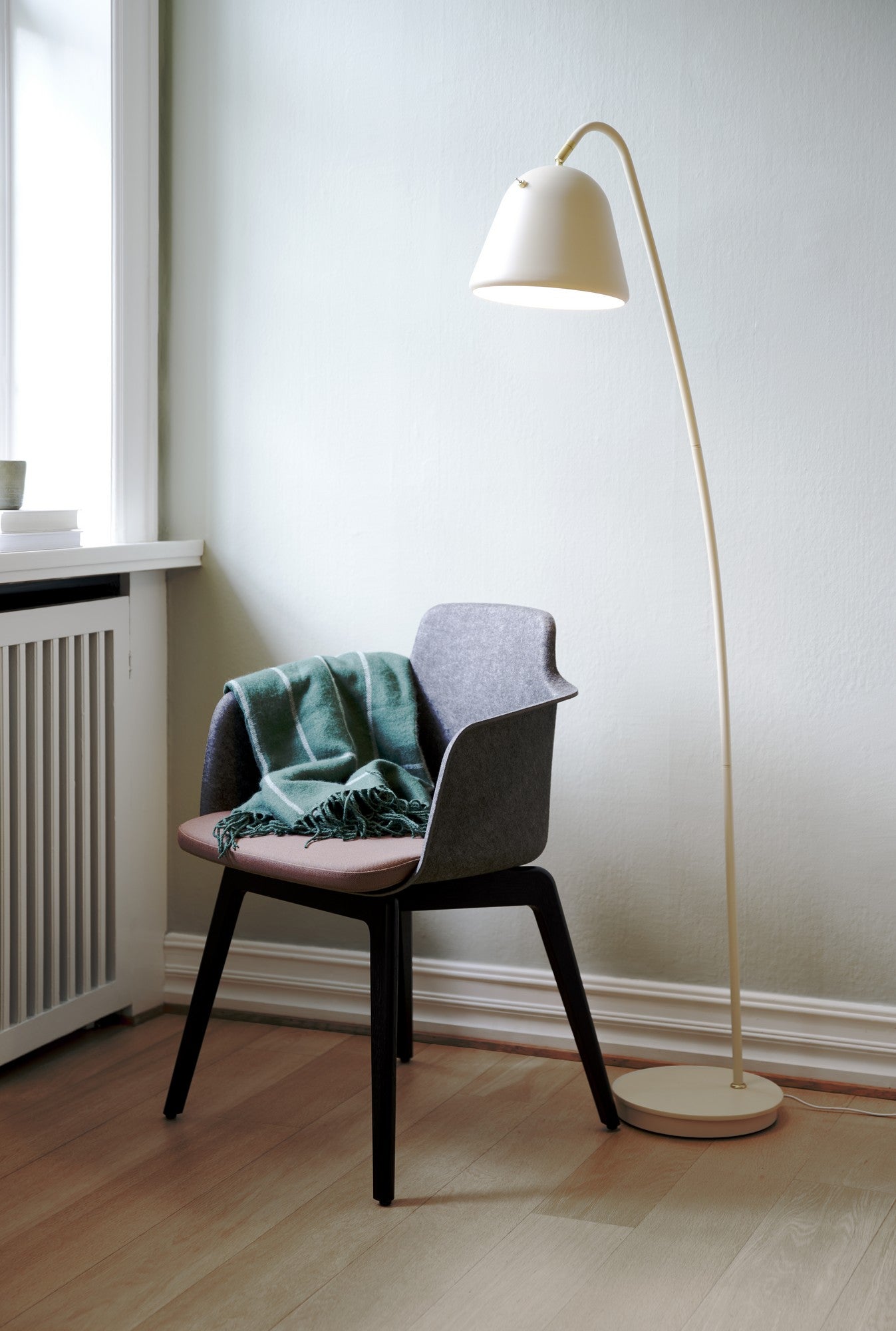 Fleur Floor Lamp, Beige