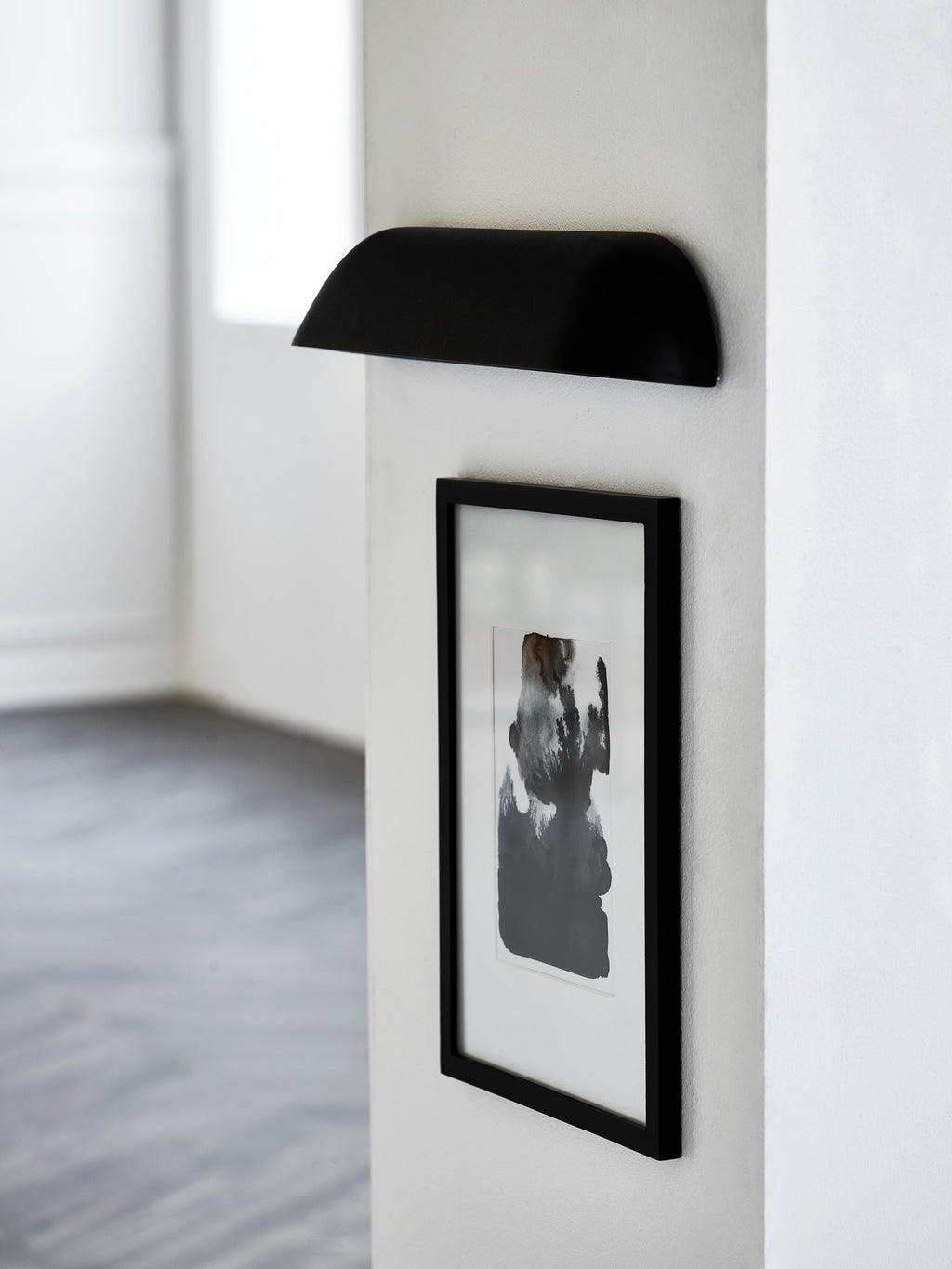 Front 36 LED Wall Light, Black