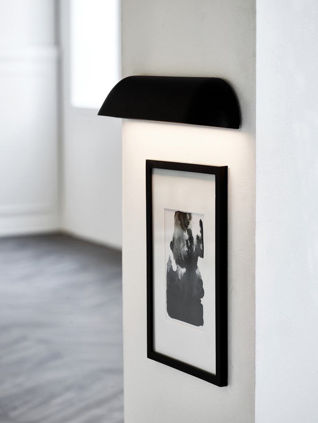 Front 36 LED Wall Light, Black