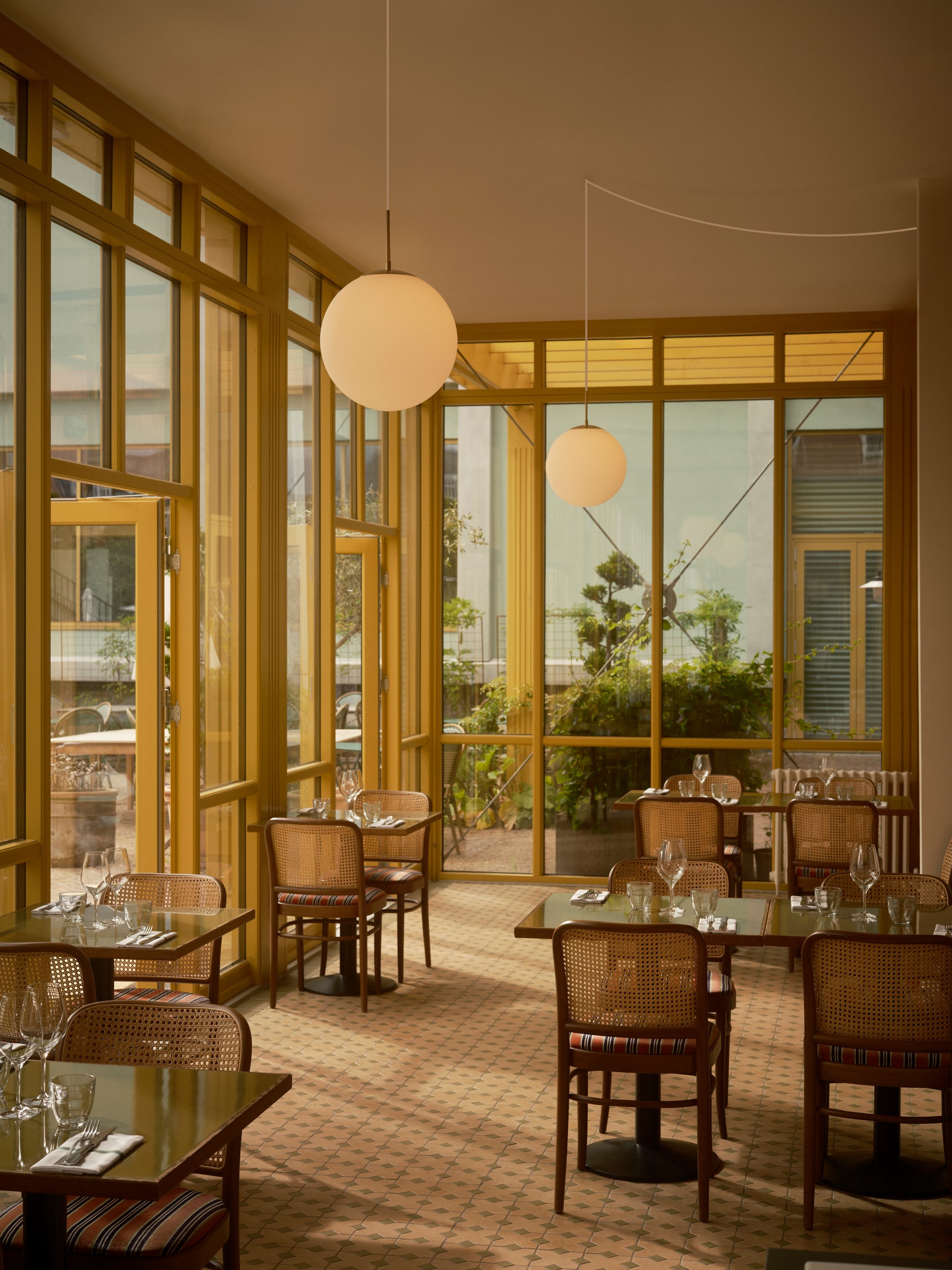 Grant 35 Pendant Light