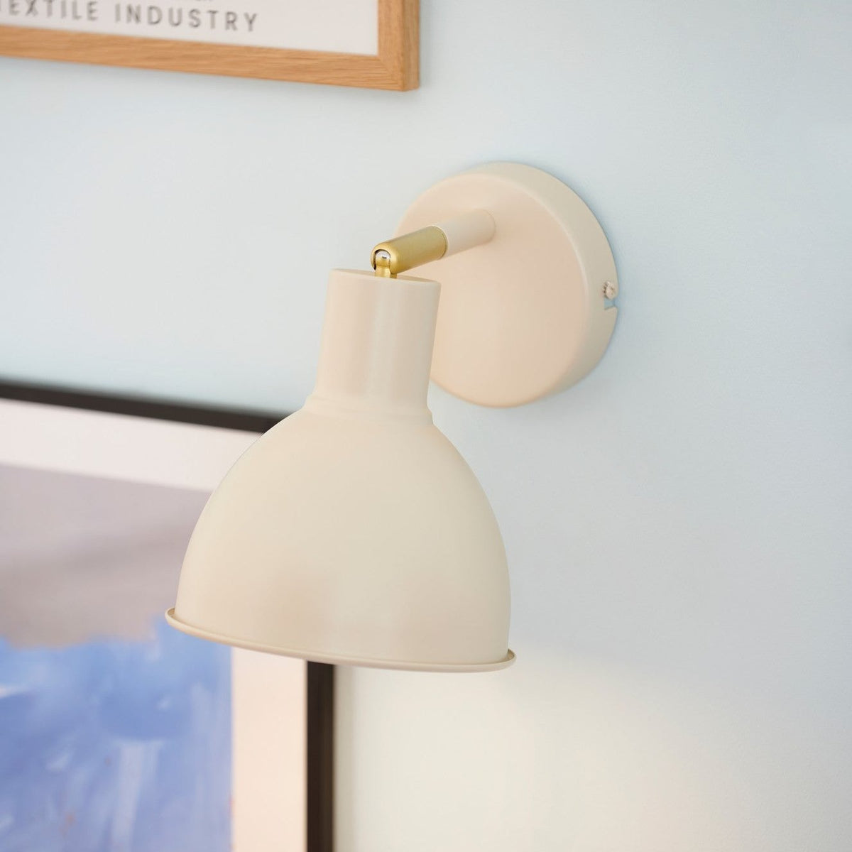 Pop Wall Light
