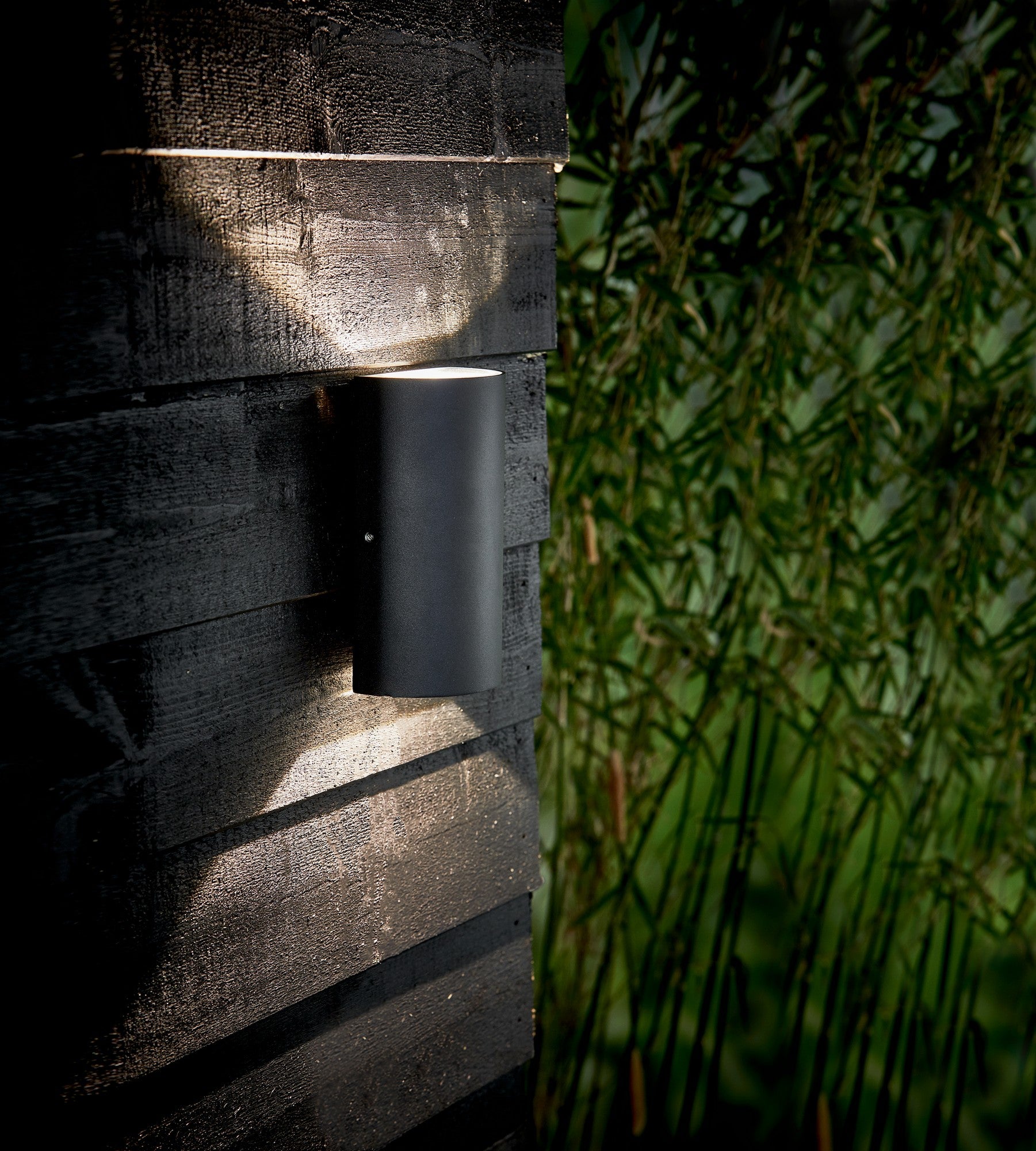 Rold LED Outdoor Round Wall Light