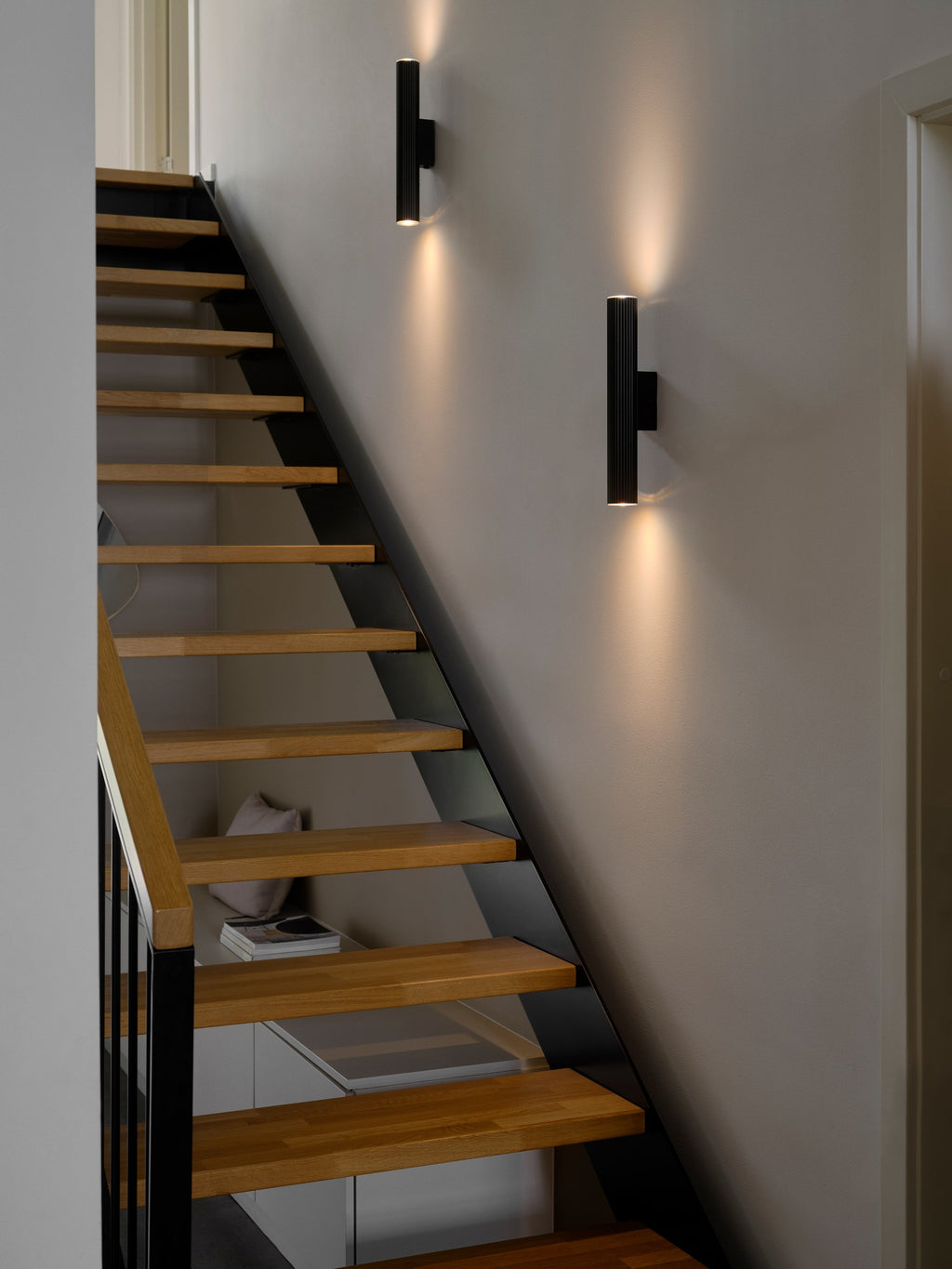 Vico Long Wall Light