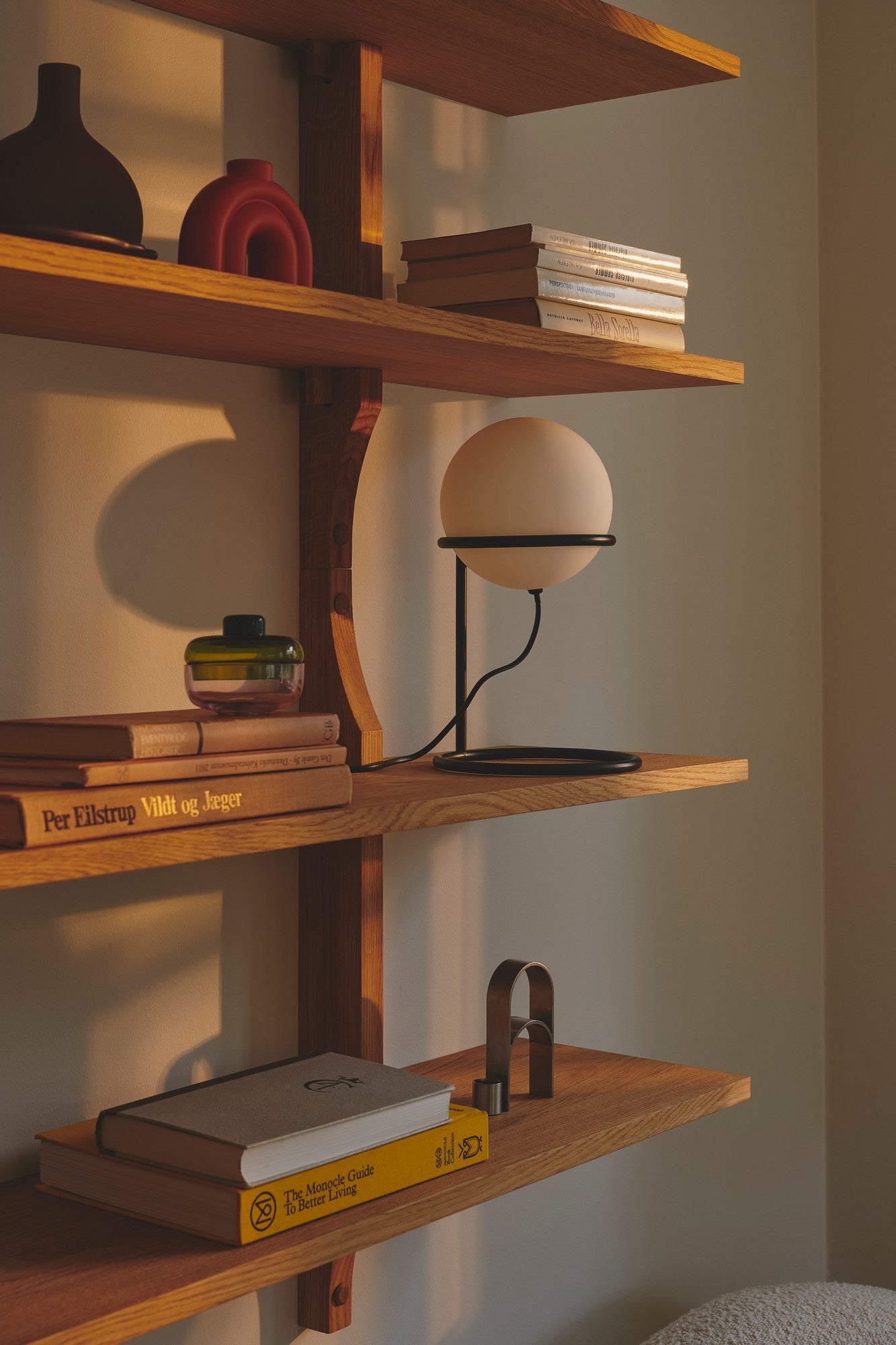Wilson Table Lamp, Black