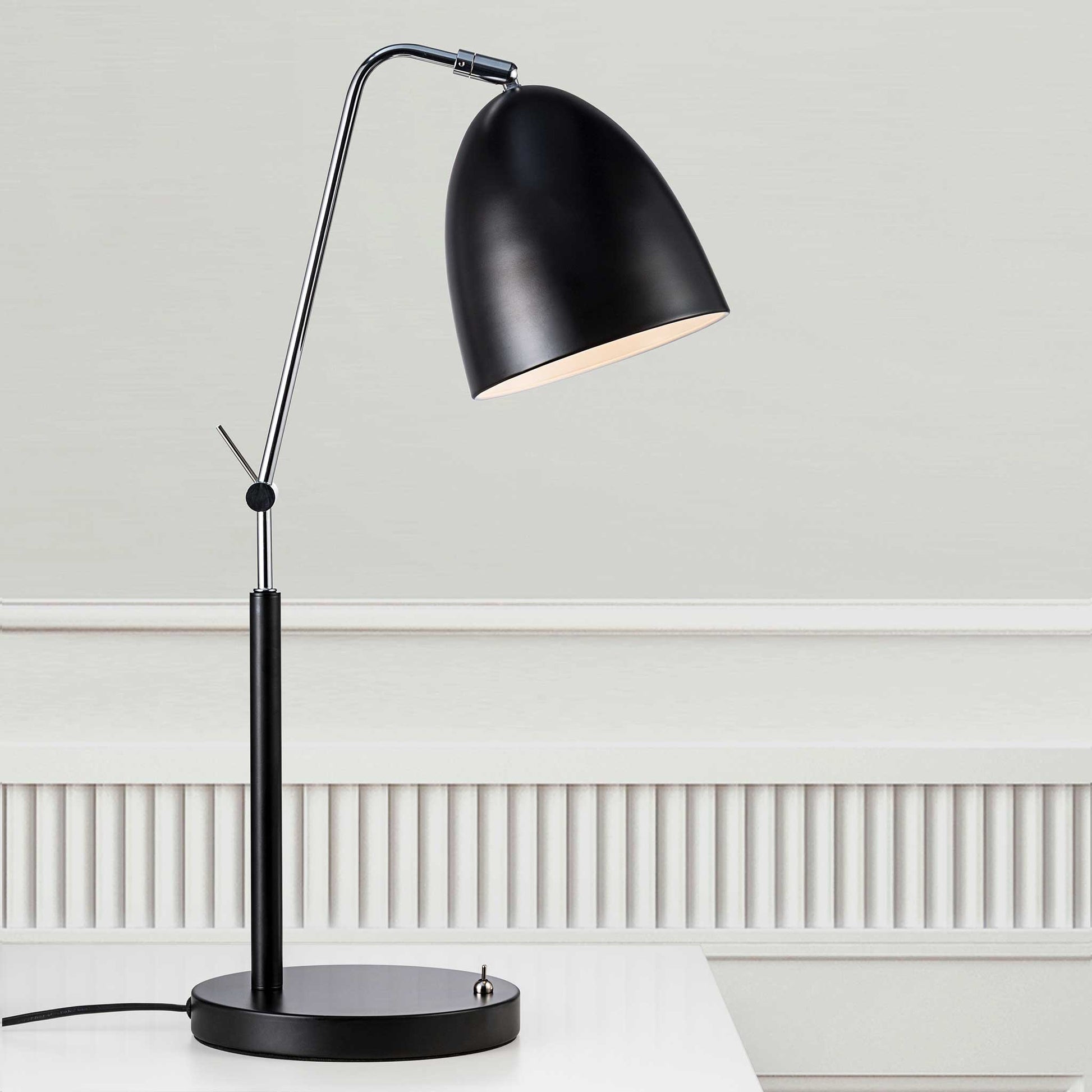 Alexander Table Lamp