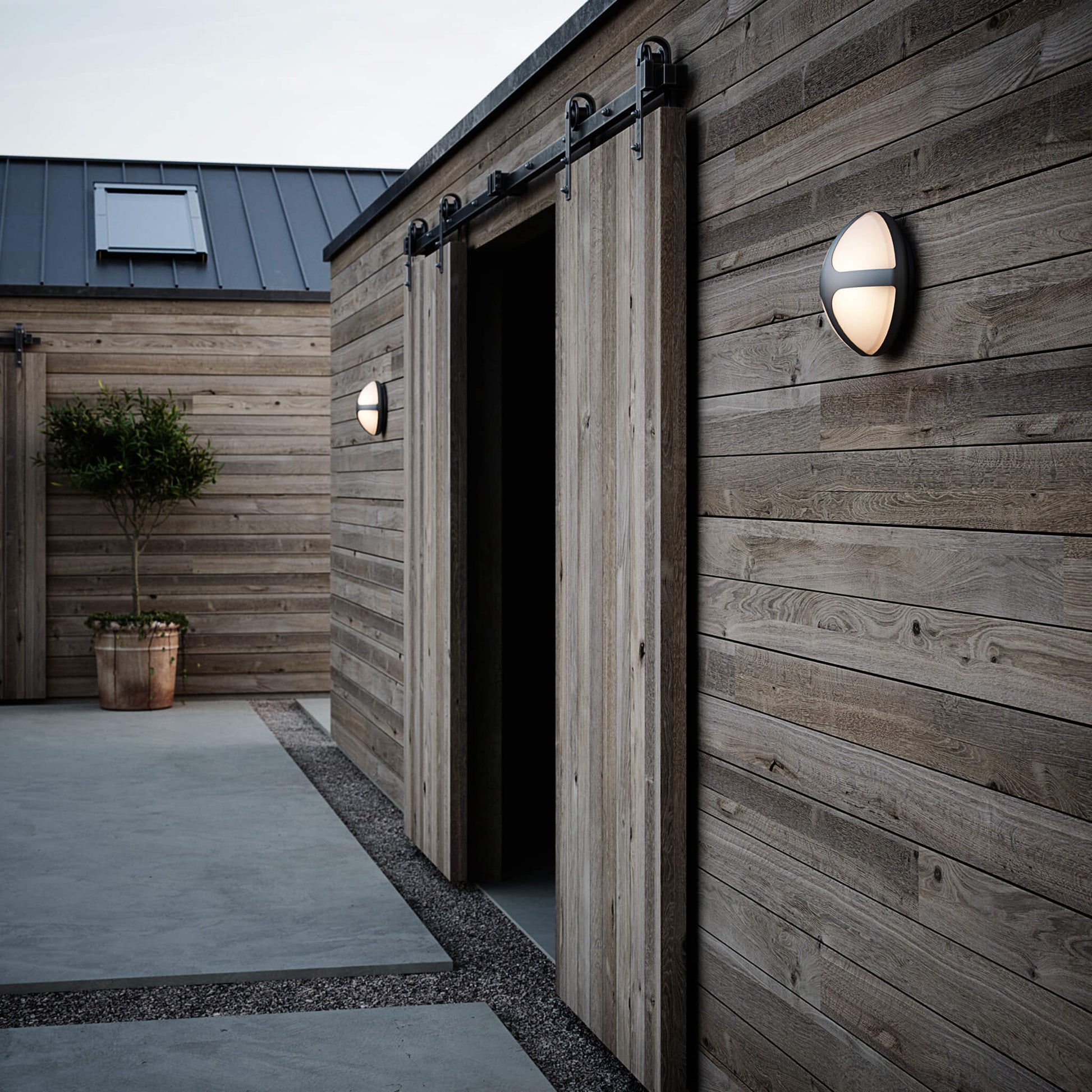 Cross 20 Outdoor Wall Light