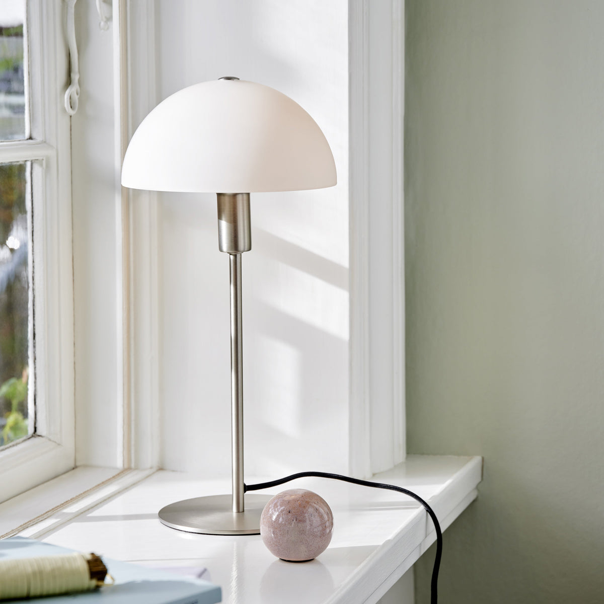 Ellen Glass Table Lamp