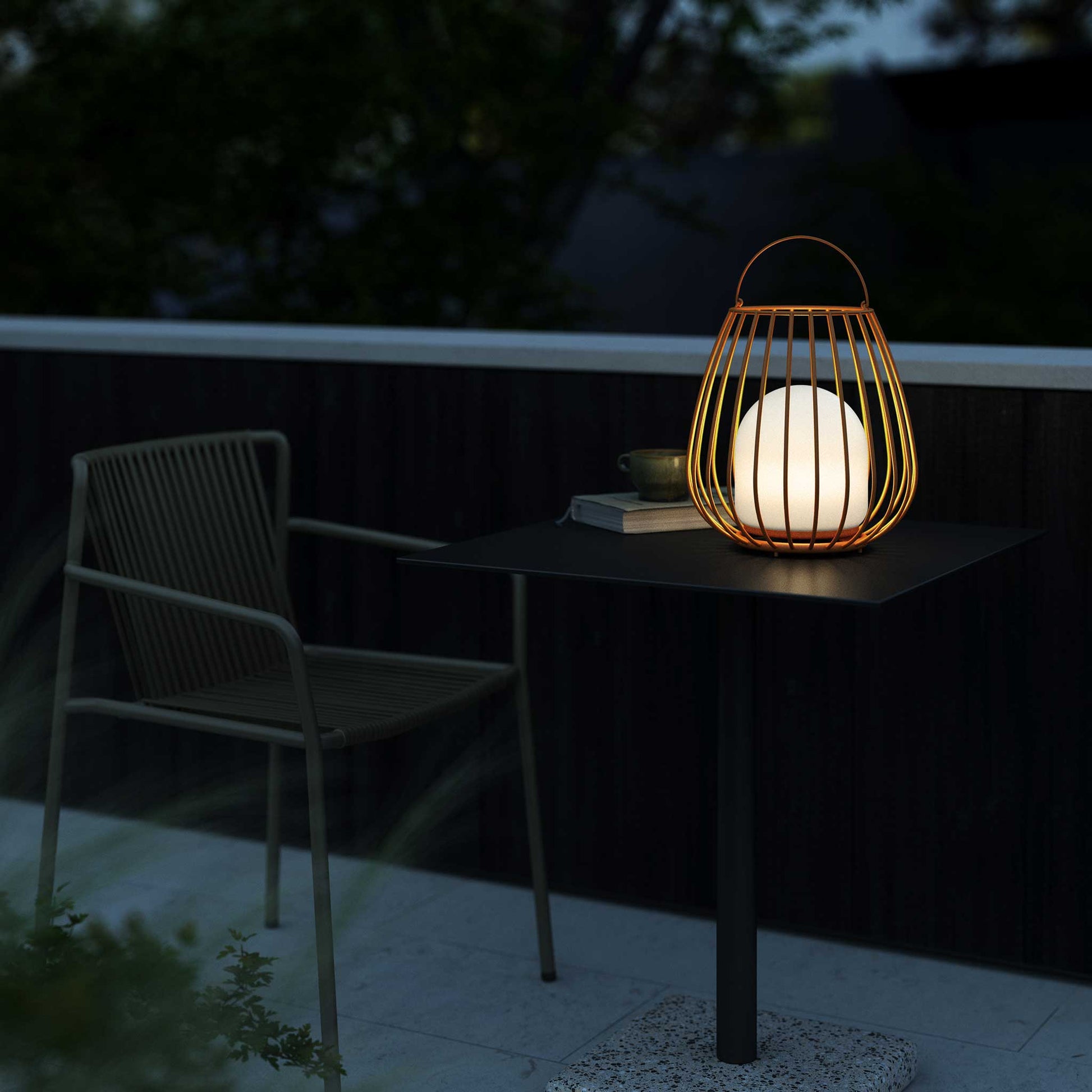 Jim To-Go Rechargeable Table Lamp