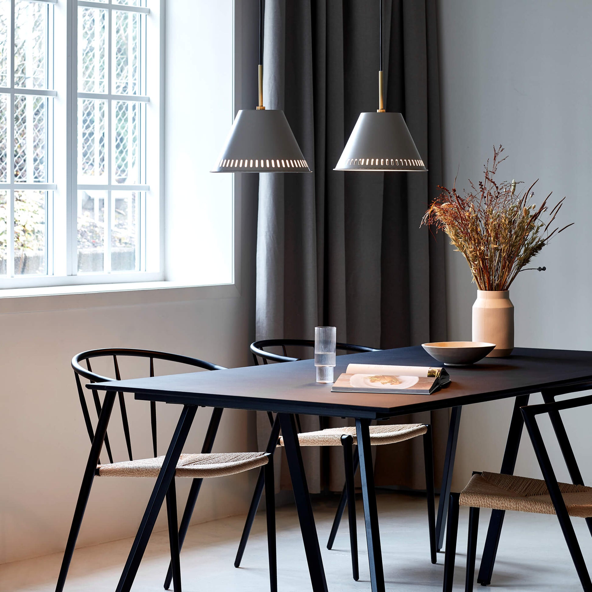 Pine 2 kit Pendant Light, Black