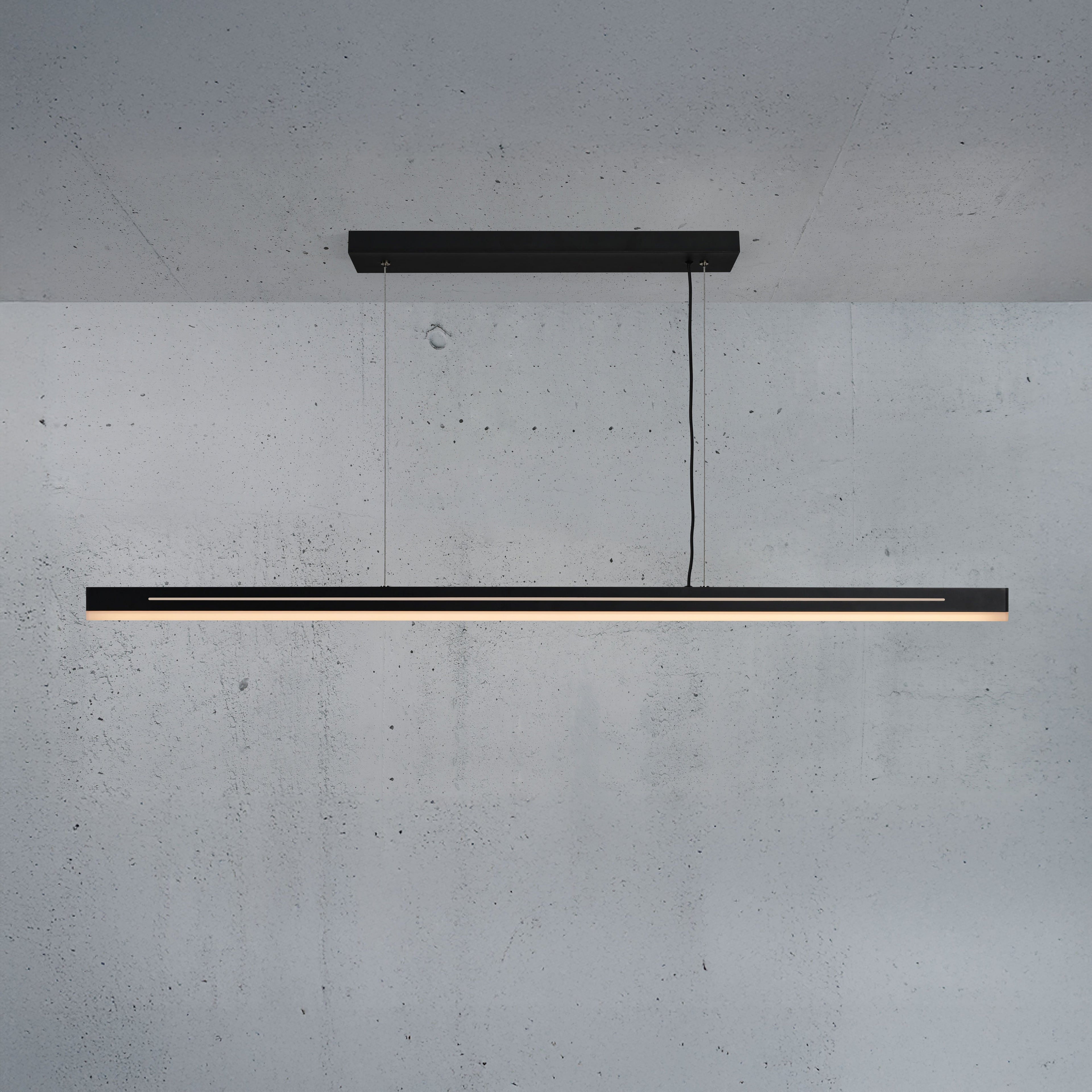 Skylar LED Bar Pendant Light, Black