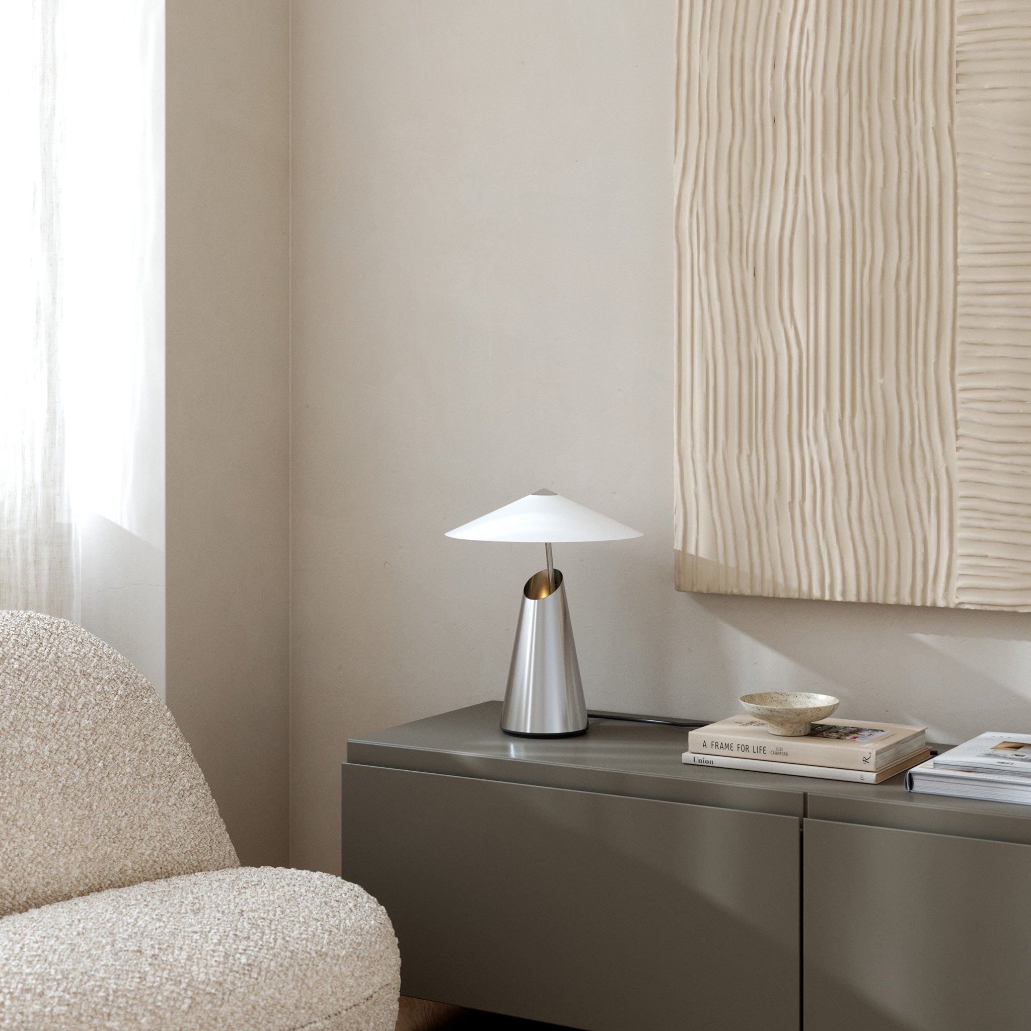 Taido Table Lamp