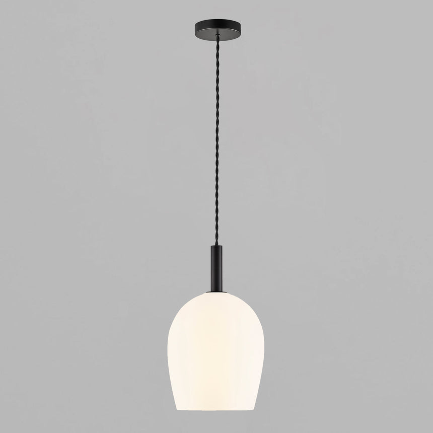 Uma 18 Glass Pendant Light