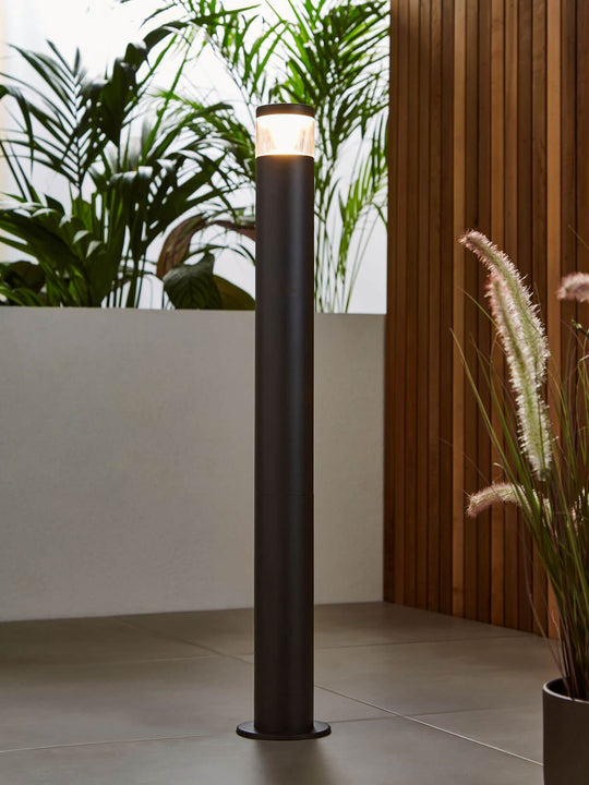 Ronan 4w LED Variable-height Post Light
