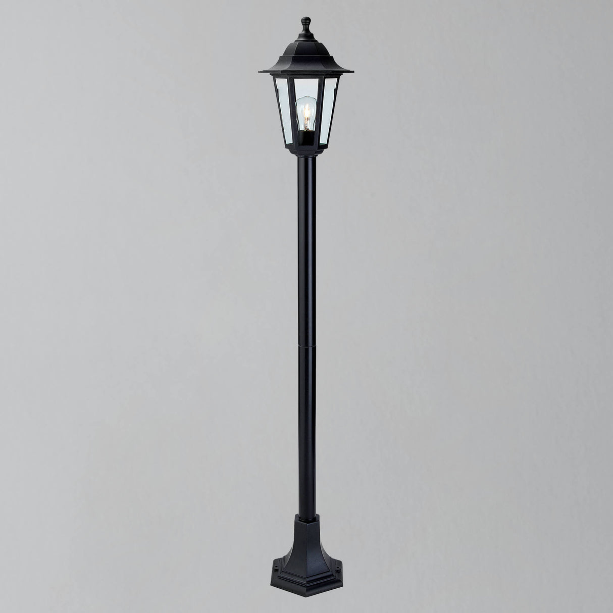 Windsor 122cm Post Lantern