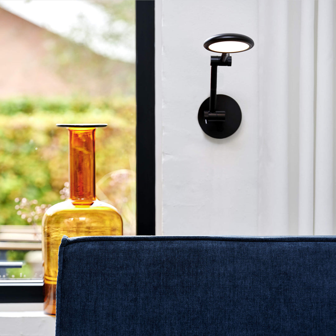 Bend LED Wall Light Black