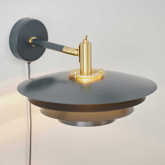 Bretagne Wall Light