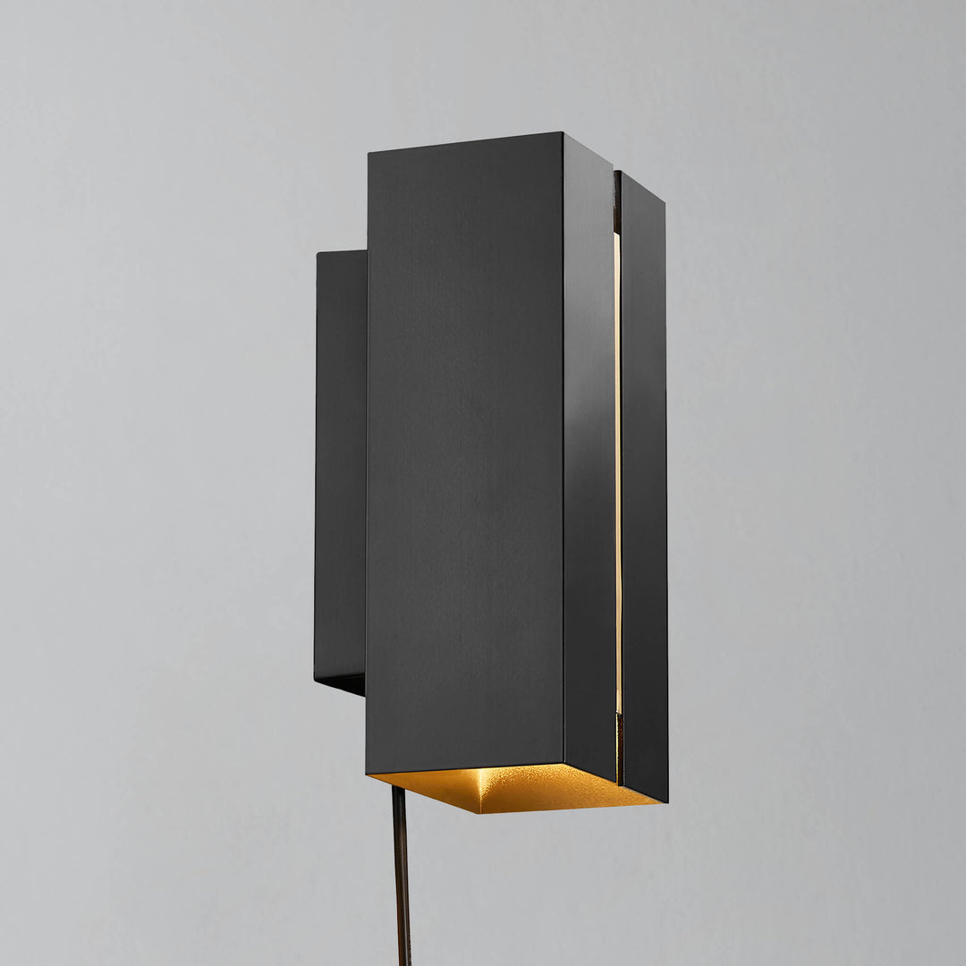 Curtiz LED Wall Light