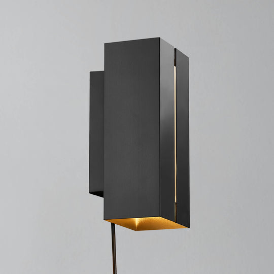Curtiz LED Wall Light