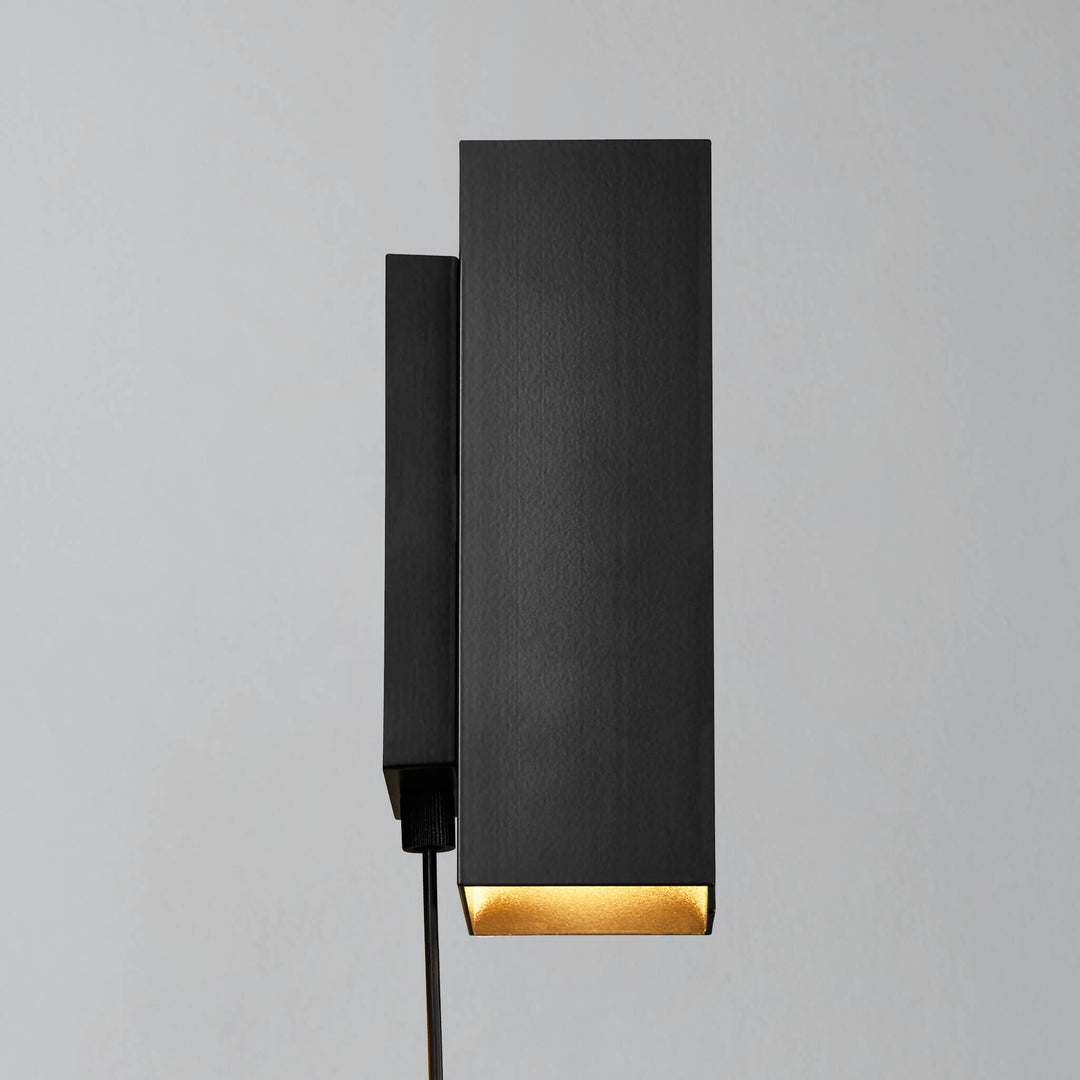 Curtiz LED Wall Light