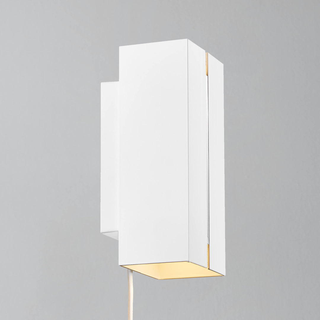 Curtiz LED Wall Light