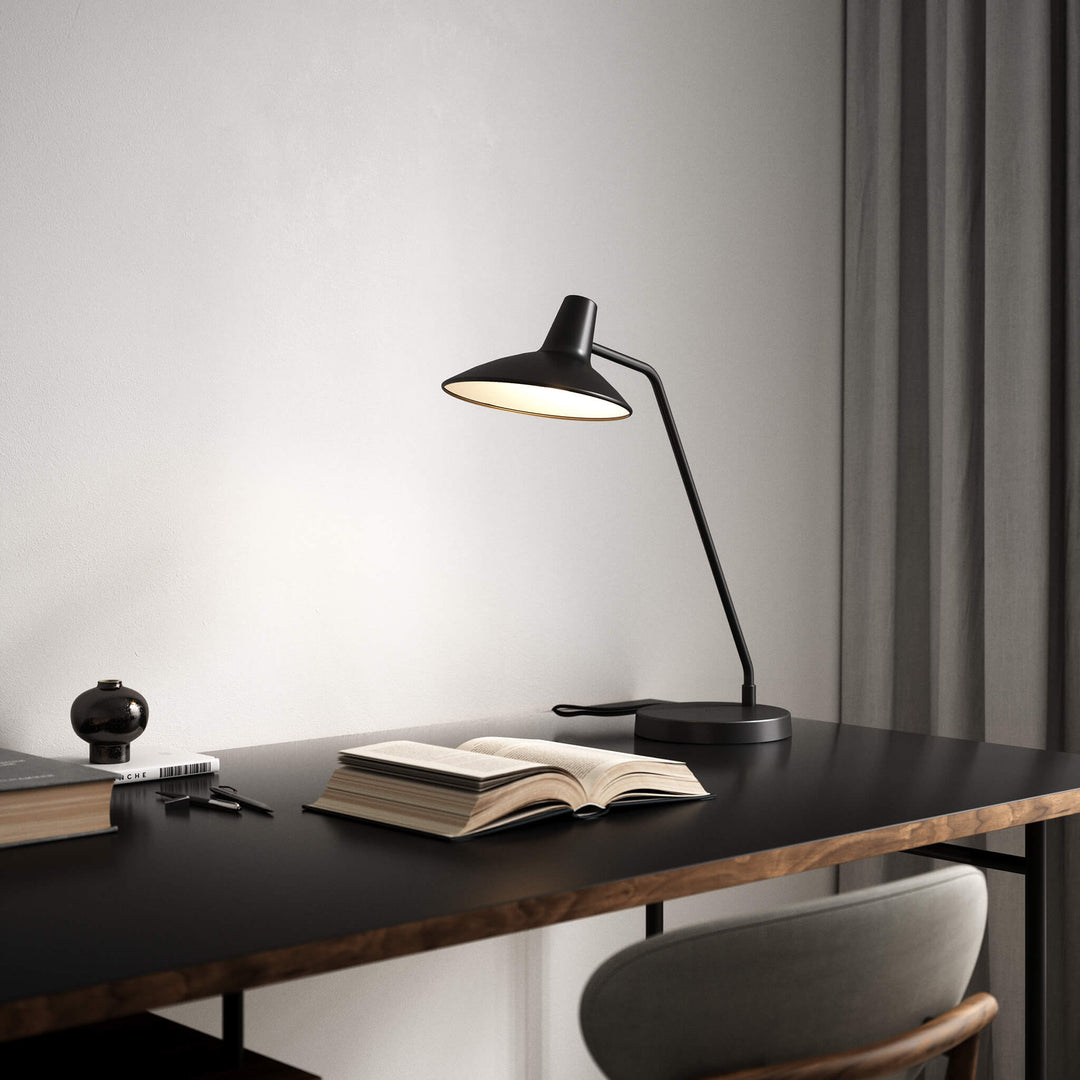 Darci Table Lamp Black