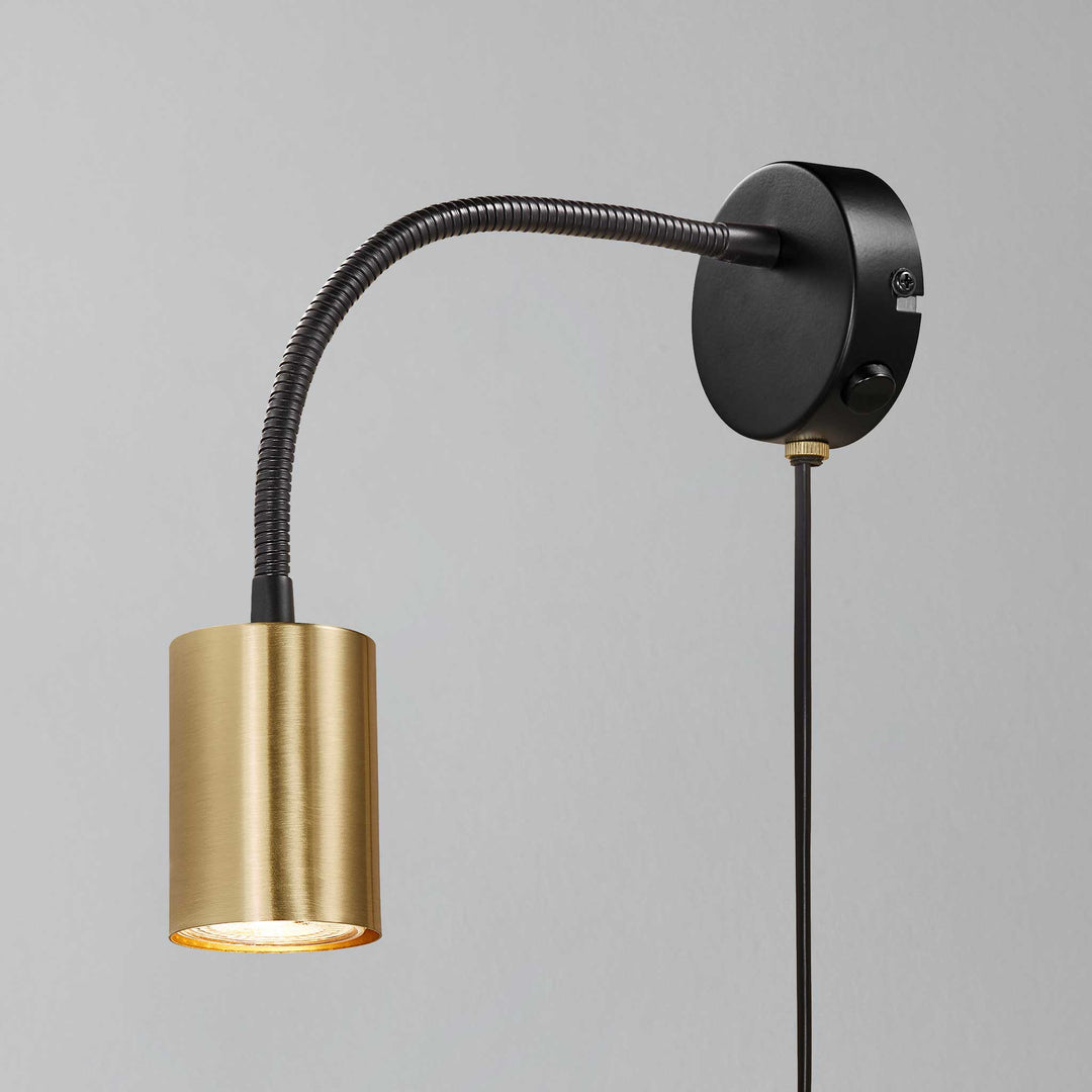Explore Flex Wall Lamp