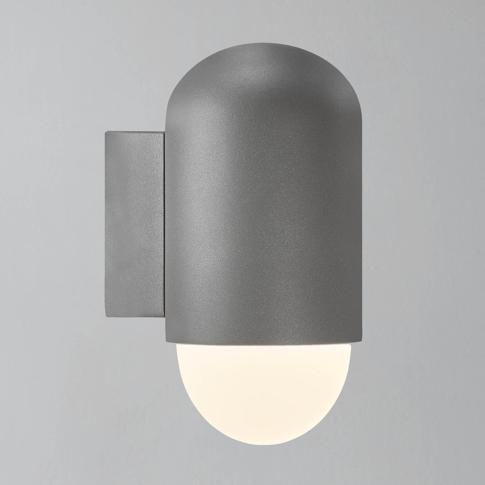 Heka Wall Light