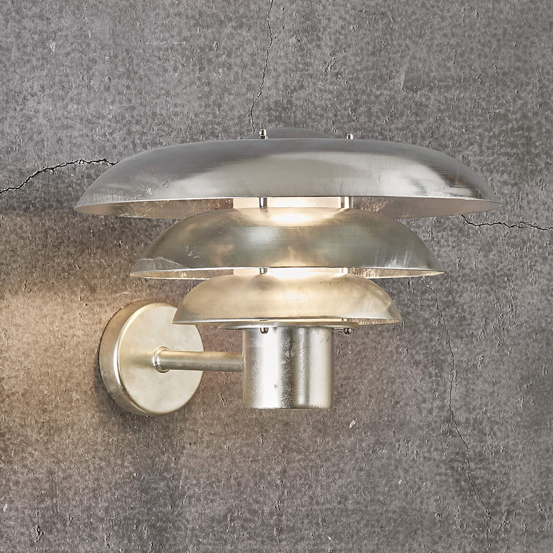 Kurnos Wall Light