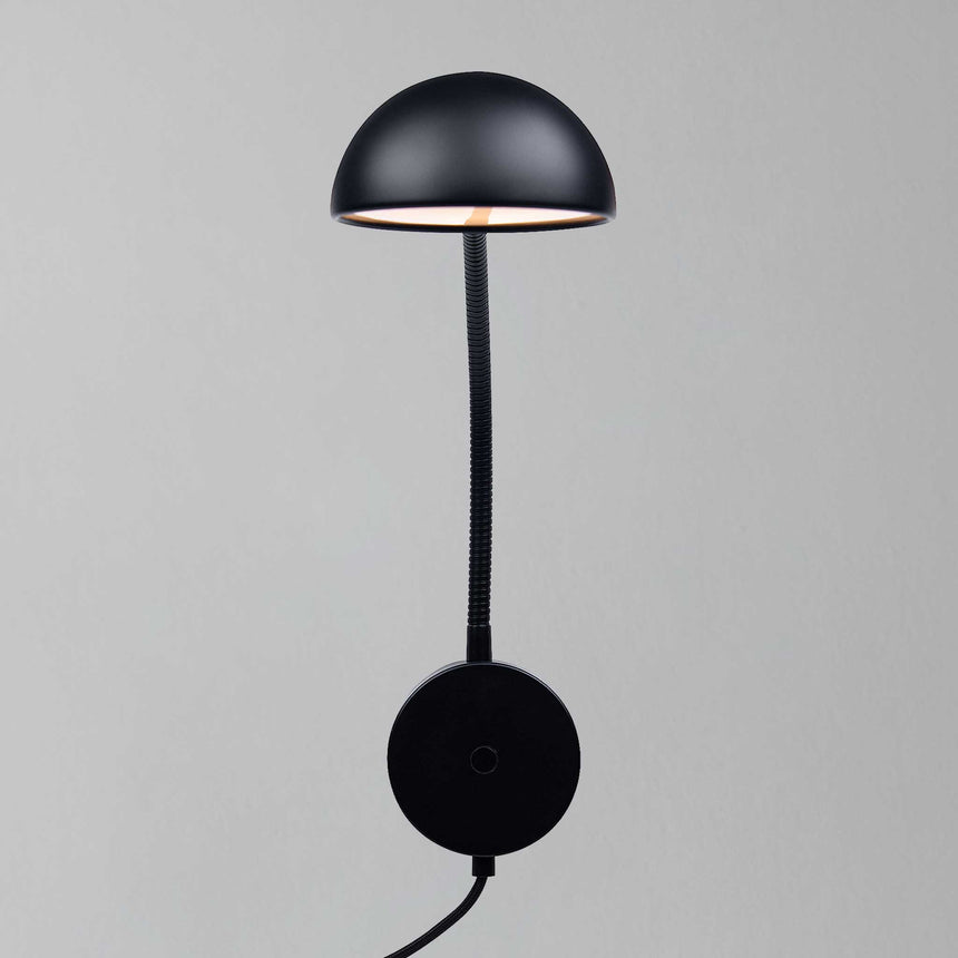 Nomi Wall Light