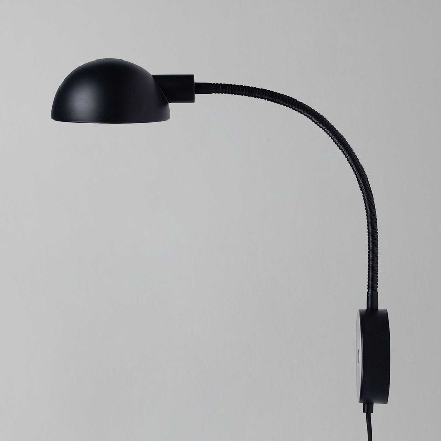 Nomi Wall Light