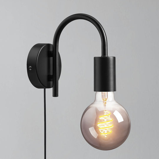 Paco Wall Light Black