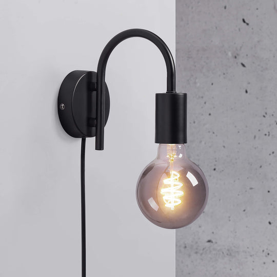 Paco Wall Light Black