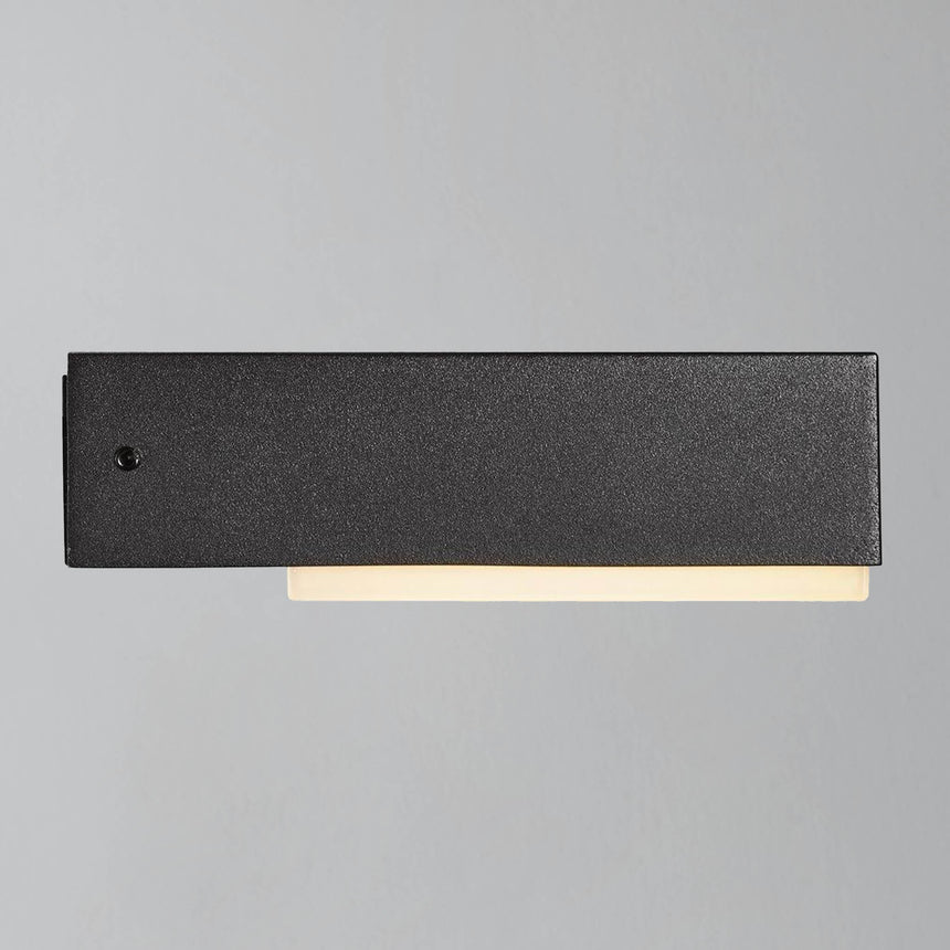 Piana Outdoor LED Wall Light [Clearance]